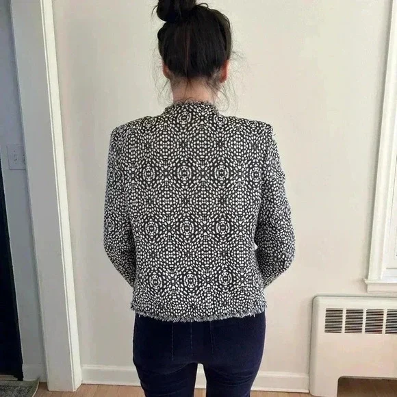 L’AGENCE Tweed Fringe Cropped black/ white blazer Jacket Sz 8 Veronica beard - Picture 9 of 10